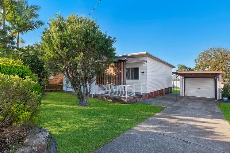 17 Vena Avenue, Gorokan NSW 2263
