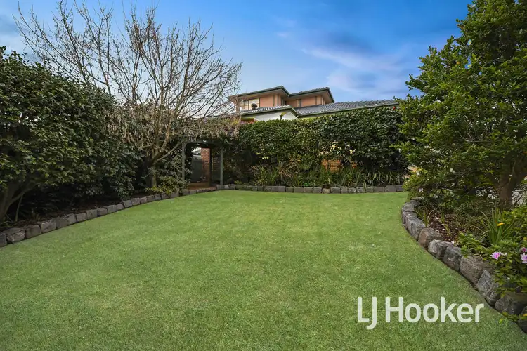 Second view of Homely house listing, 3 McInnes Court, Pakenham VIC 3810