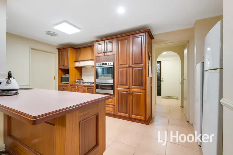 Fifth view of Homely house listing, 3 McInnes Court, Pakenham VIC 3810