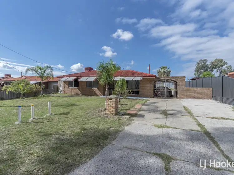 48 Oriole Way, Thornlie WA 6108