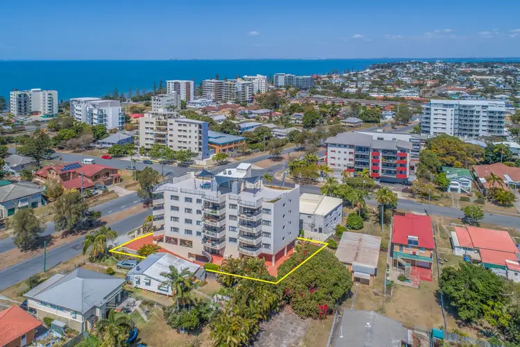 2/69 John Street, Redcliffe QLD 4020