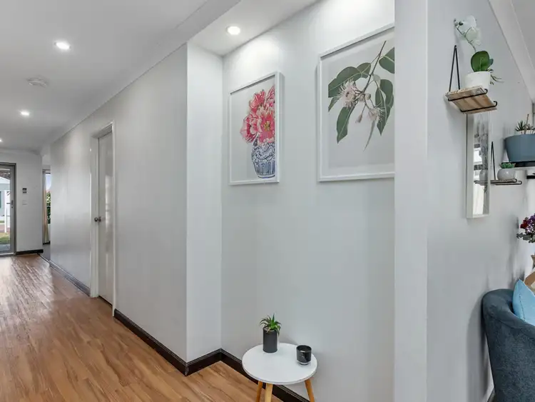 Fourth view of Homely house listing, 20 Goldfinch Bend, Harrisdale WA 6112