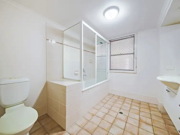 Sixth view of Homely apartment listing, 3/20 Norman Crescent, Norman Park QLD 4170