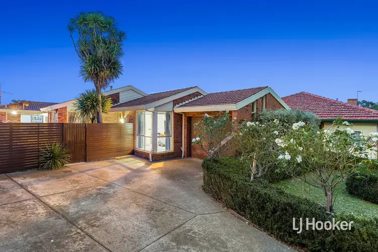 7 Glenara Ford, Seabrook VIC 3028