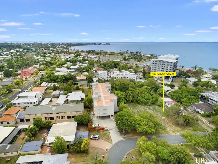 14,16,18 Robert Street, Clontarf QLD 4019