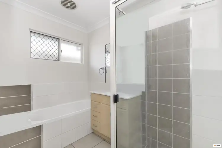 Sixth view of Homely house listing, 5 Idaho Court, Deeragun QLD 4818