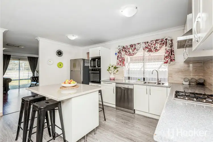 15 Patrick Way, Huntingdale WA 6110