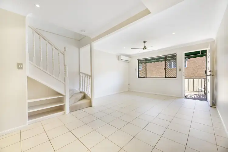 4/16 Lather Street, Southport QLD 4215