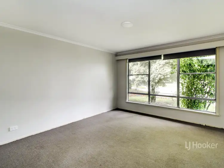 Third view of Homely house listing, 5 Flett Court, East Bairnsdale VIC 3875