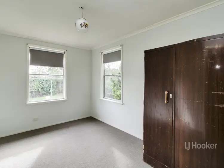 Seventh view of Homely house listing, 5 Flett Court, East Bairnsdale VIC 3875