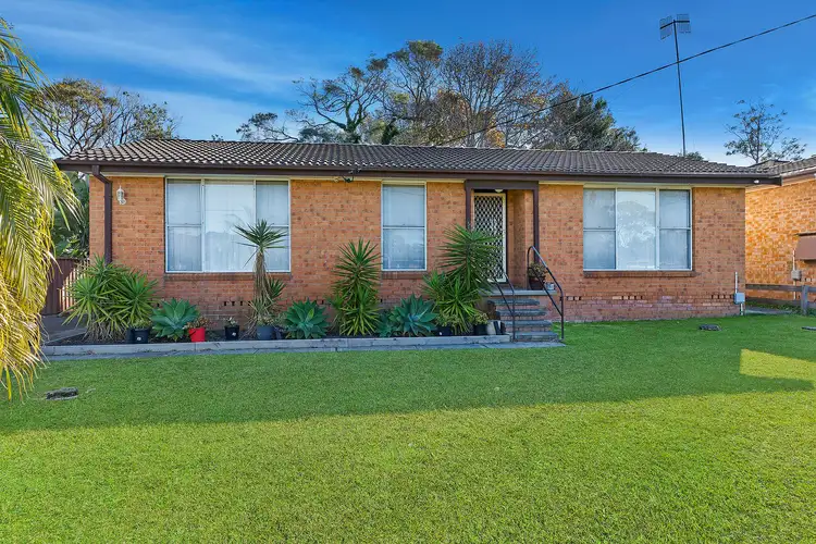 24 Sierra Avenue, Bateau Bay NSW 2261