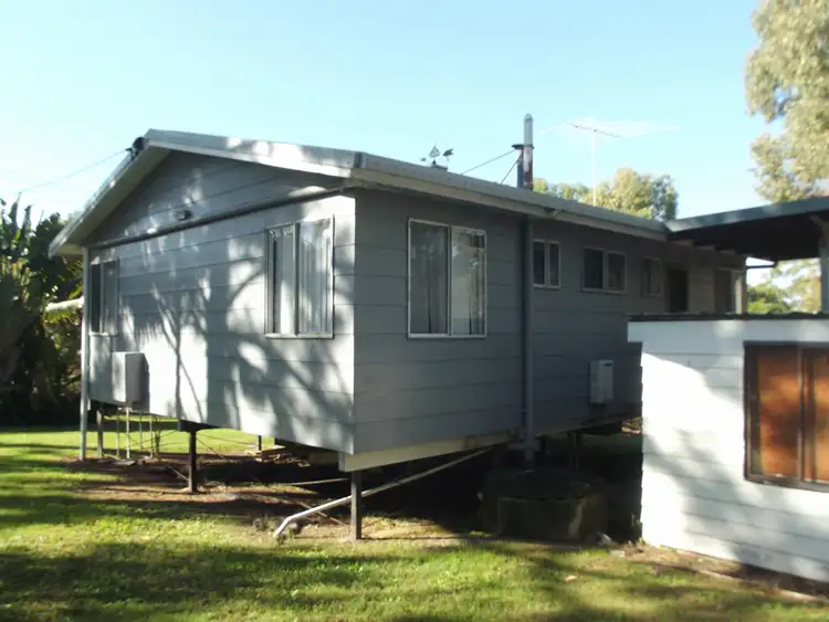 Sixth view of Homely house listing, 30 Barramundi Street, Macleay Island QLD 4184