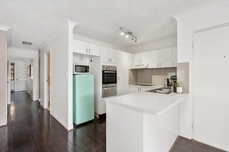 Fourth view of Homely unit listing, 5/36 Chelsea Avenue, Broadbeach QLD 4218
