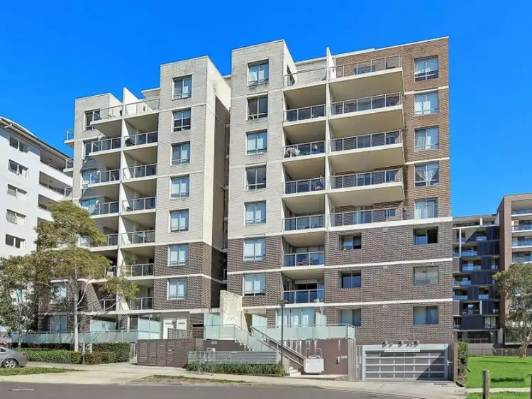 Unit 602/25-31 Orara street