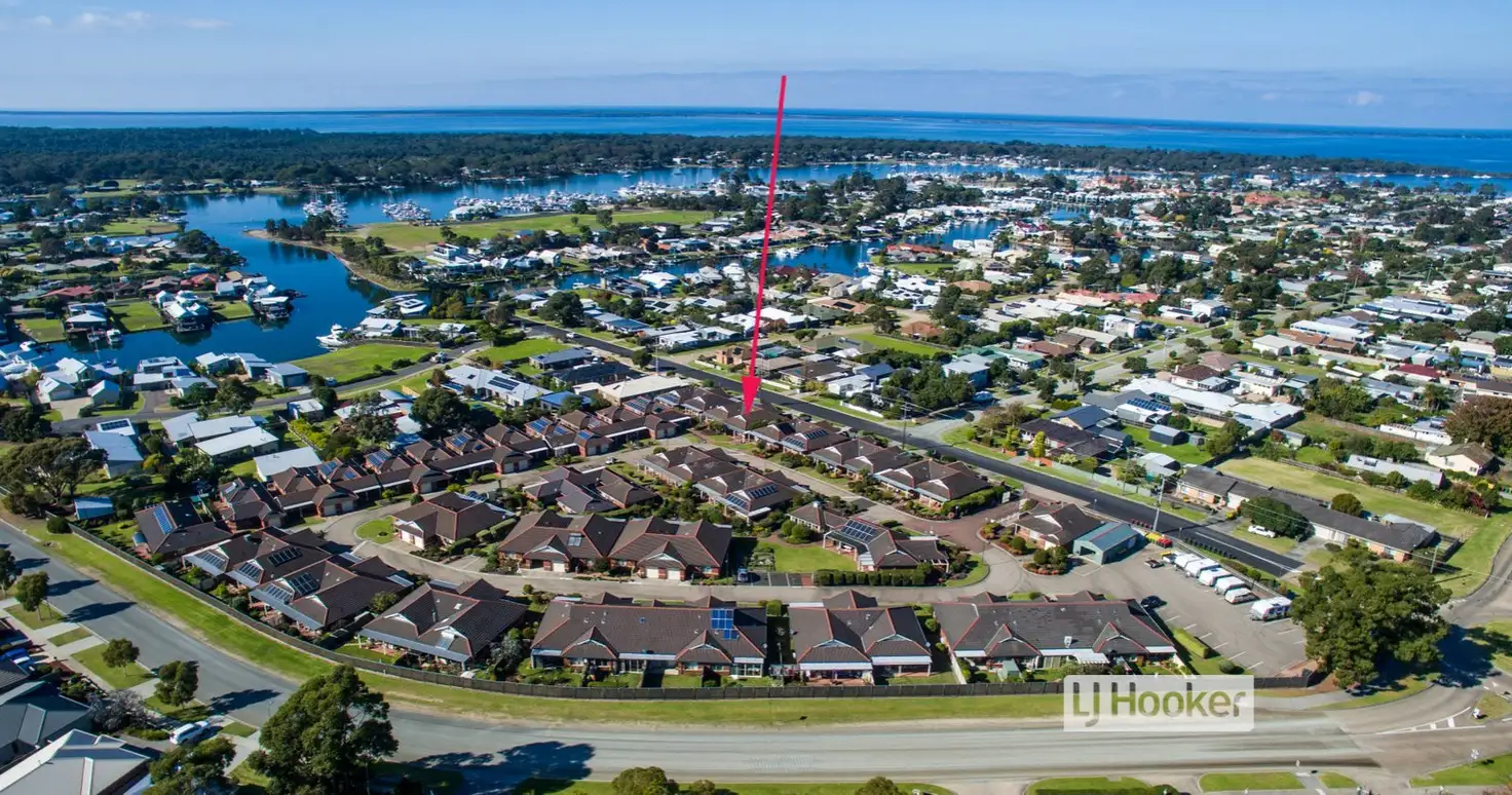 Main view of Homely unit listing, Villa 7/1-5 Canal Road, Paynesville VIC 3880