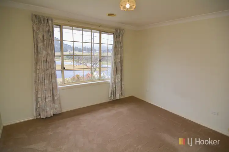 Fifth view of Homely house listing, 2 Ivatt Street, Lithgow NSW 2790