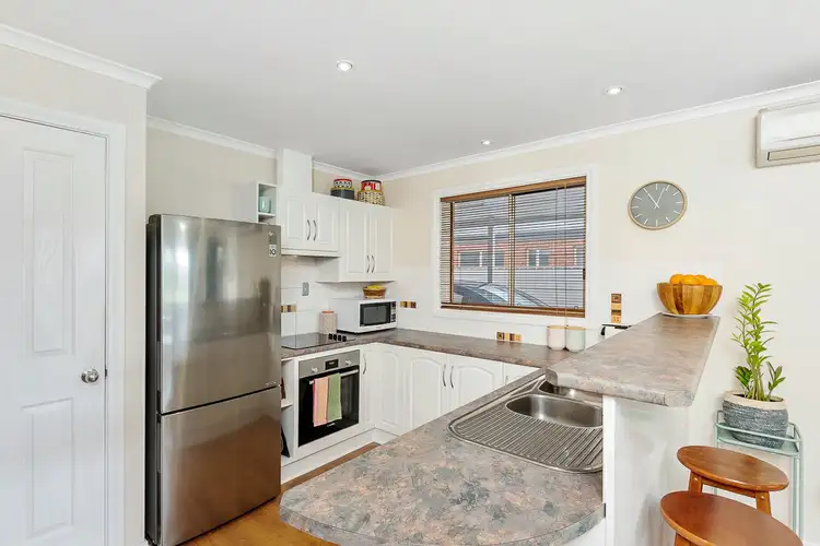 Second view of Homely house listing, 7/15 Marston Court, Mount Barker SA 5251