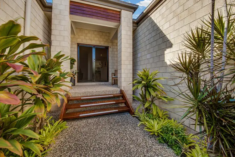 Second view of Homely house listing, 10 Darragh Street, Tannum Sands QLD 4680