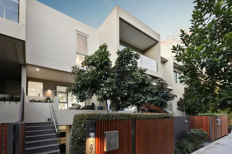 9 Silver Street, St Peters NSW 2044