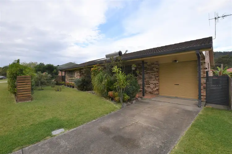16 Honeysuckle Avenue, Lakewood NSW 2443