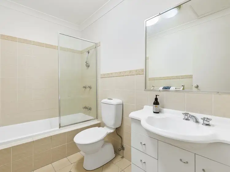 Sixth view of Homely unit listing, 60/6 Harbourview Court, Raby Bay QLD 4163