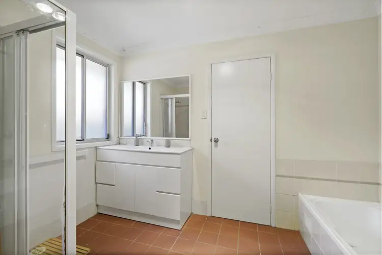Fifth view of Homely house listing, 9 De Lisle Drive, Watanobbi NSW 2259
