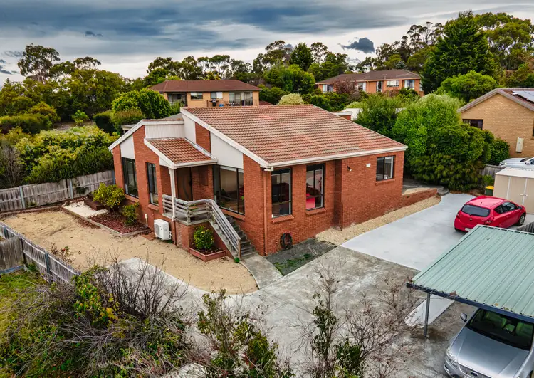 Main view of Homely unit listing, 2/4 The Summit, Blackmans Bay TAS 7052