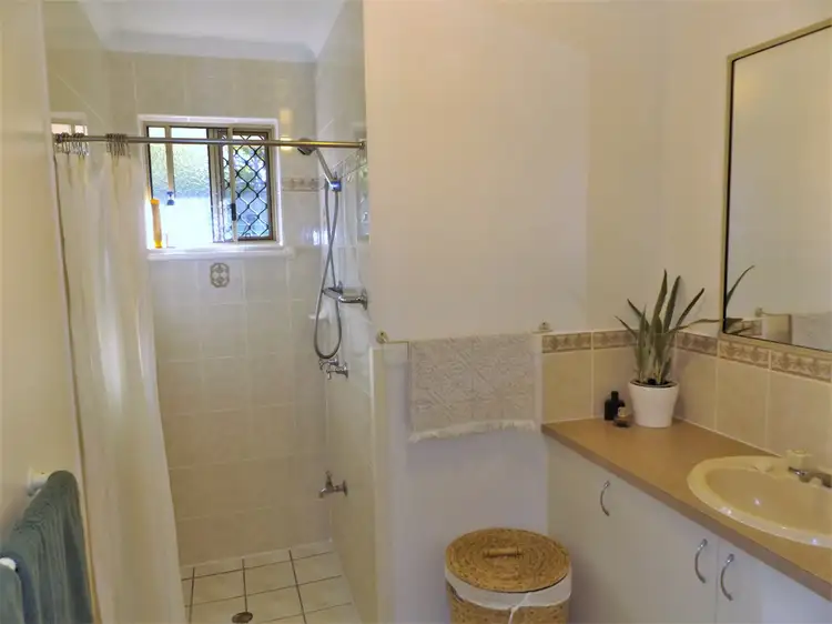 Seventh view of Homely house listing, 9 Windsor Circle, Kingaroy QLD 4610