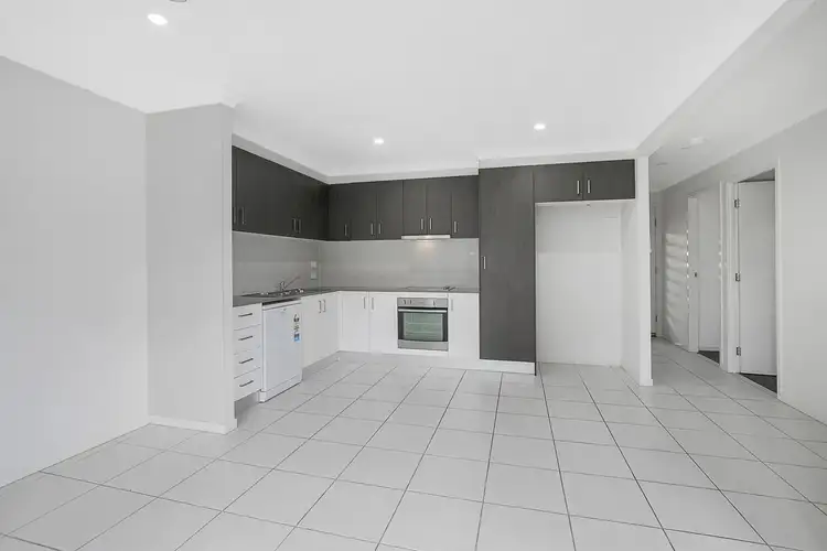 Second view of Homely unit listing, 8/5 Boulter Close, Capalaba QLD 4157