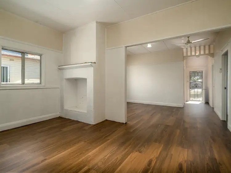 Fifth view of Homely house listing, 11 Second Avenue, Narromine NSW 2821
