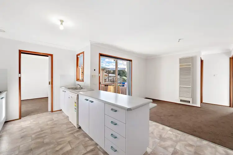 Sixth view of Homely house listing, 10 Schofield Place, Gordon ACT 2906