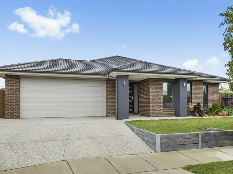 Main view of Homely house listing, 21 Sandhill Street, Armstrong Creek VIC 3217