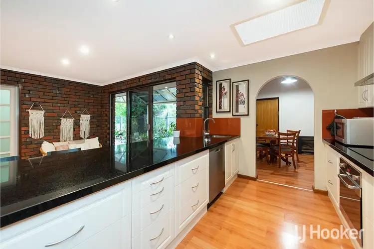 Fifth view of Homely house listing, 5 Hayes Court, Thornlie WA 6108