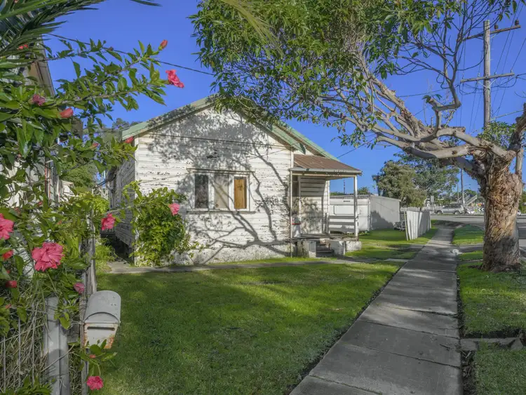 5 Braye Street, Mayfield NSW 2304
