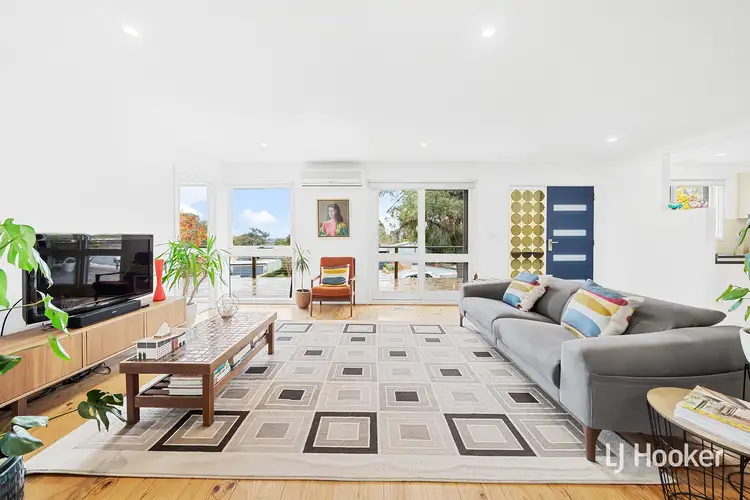 Second view of Homely house listing, 13 Huelin Circuit, Flynn ACT 2615