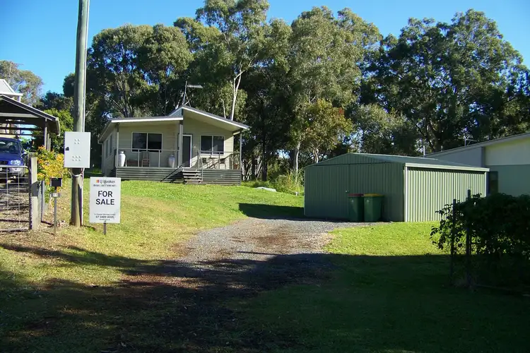 11 SHELLY CRES, Lamb Island QLD 4184