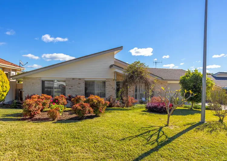 128 Kanangra Drive, Taree NSW 2430