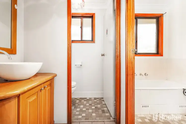 Fifth view of Homely house listing, 11 Tabitha Place, Plumpton NSW 2761