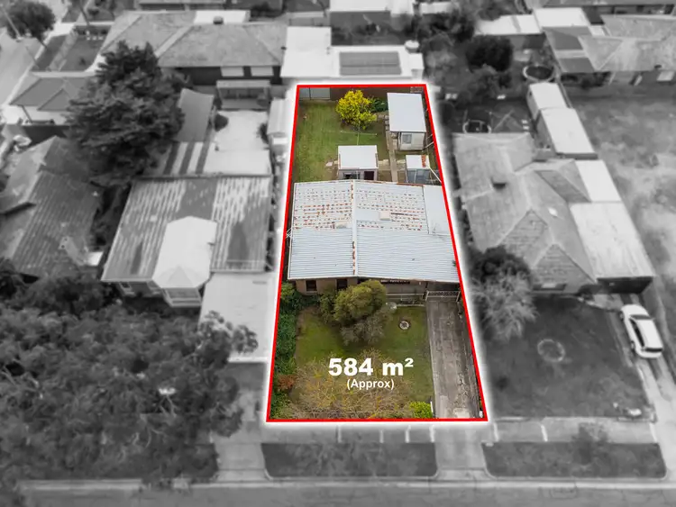 Third view of Homely house listing, 8 Wattleglen Street, Craigieburn VIC 3064