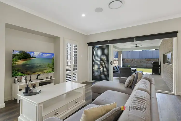 Fourth view of Homely house listing, 6 Rosemeadow Drive, Gwandalan NSW 2259