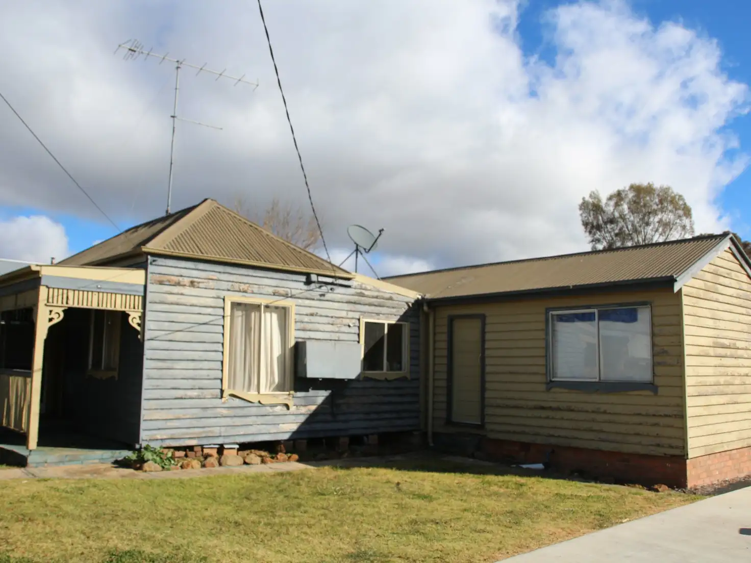 Main view of Homely unit listing, 1-2/92 & 94A Coronation Avenue, Glen Innes NSW 2370
