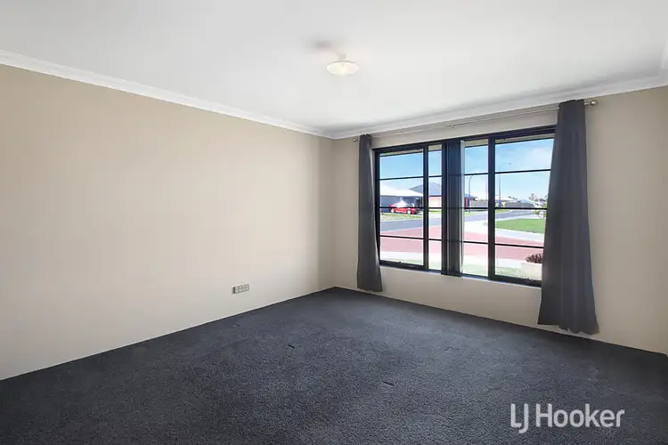 Seventh view of Homely house listing, 2 Hawkesbury Way, Australind WA 6233