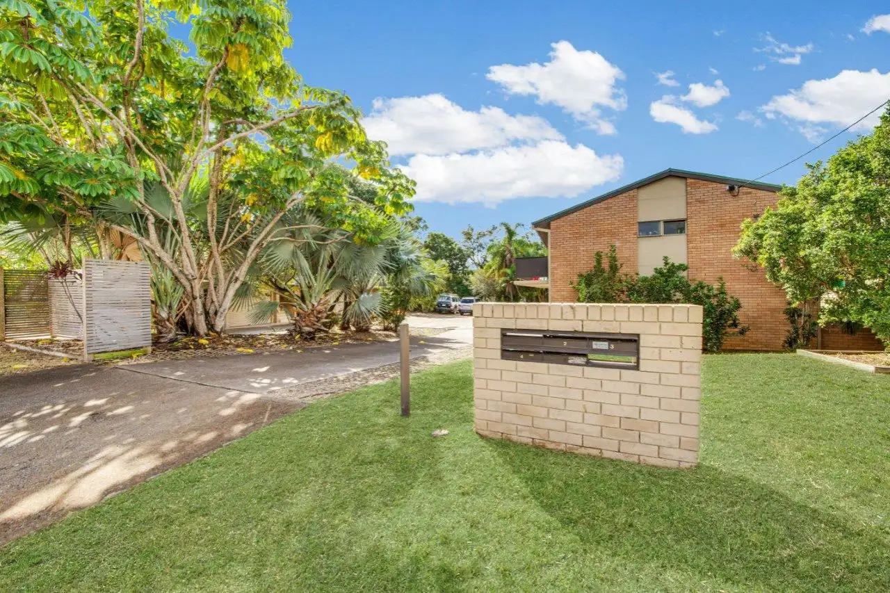 Main view of Homely unit listing, Unit 2/208-212 Oaka Street, South Gladstone QLD 4680