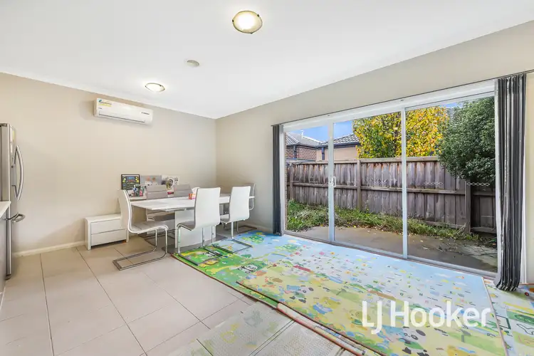 Fourth view of Homely unit listing, Unit 2/37-39 Valencia Circuit, Cranbourne VIC 3977