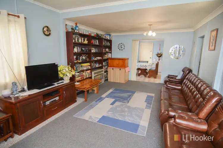 Fifth view of Homely house listing, 25 Read Avenue, Lithgow NSW 2790
