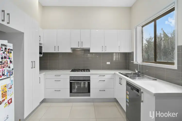 Third view of Homely townhouse listing, 5/166-168 Rooty Hill Road North, Rooty Hill NSW 2766