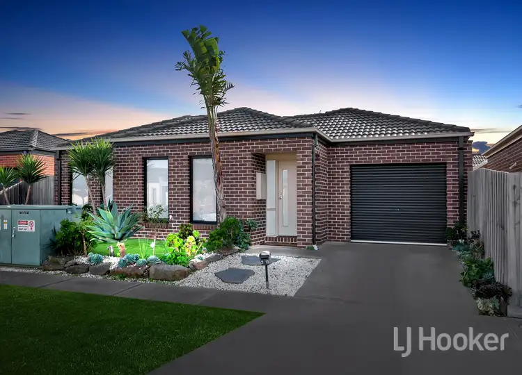 Second view of Homely house listing, 2/13 Stable Drive, Truganina VIC 3029