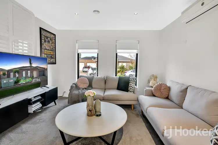 Fourth view of Homely house listing, 2/13 Stable Drive, Truganina VIC 3029