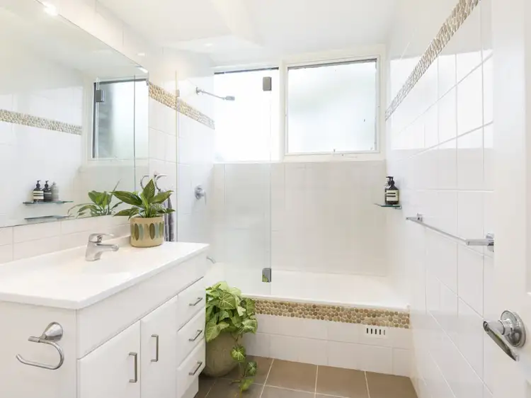 Fourth view of Homely unit listing, 1/52 Park Street, Mona Vale NSW 2103