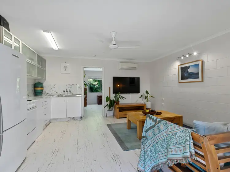 8/2 McPherson Close, Edge Hill QLD 4870